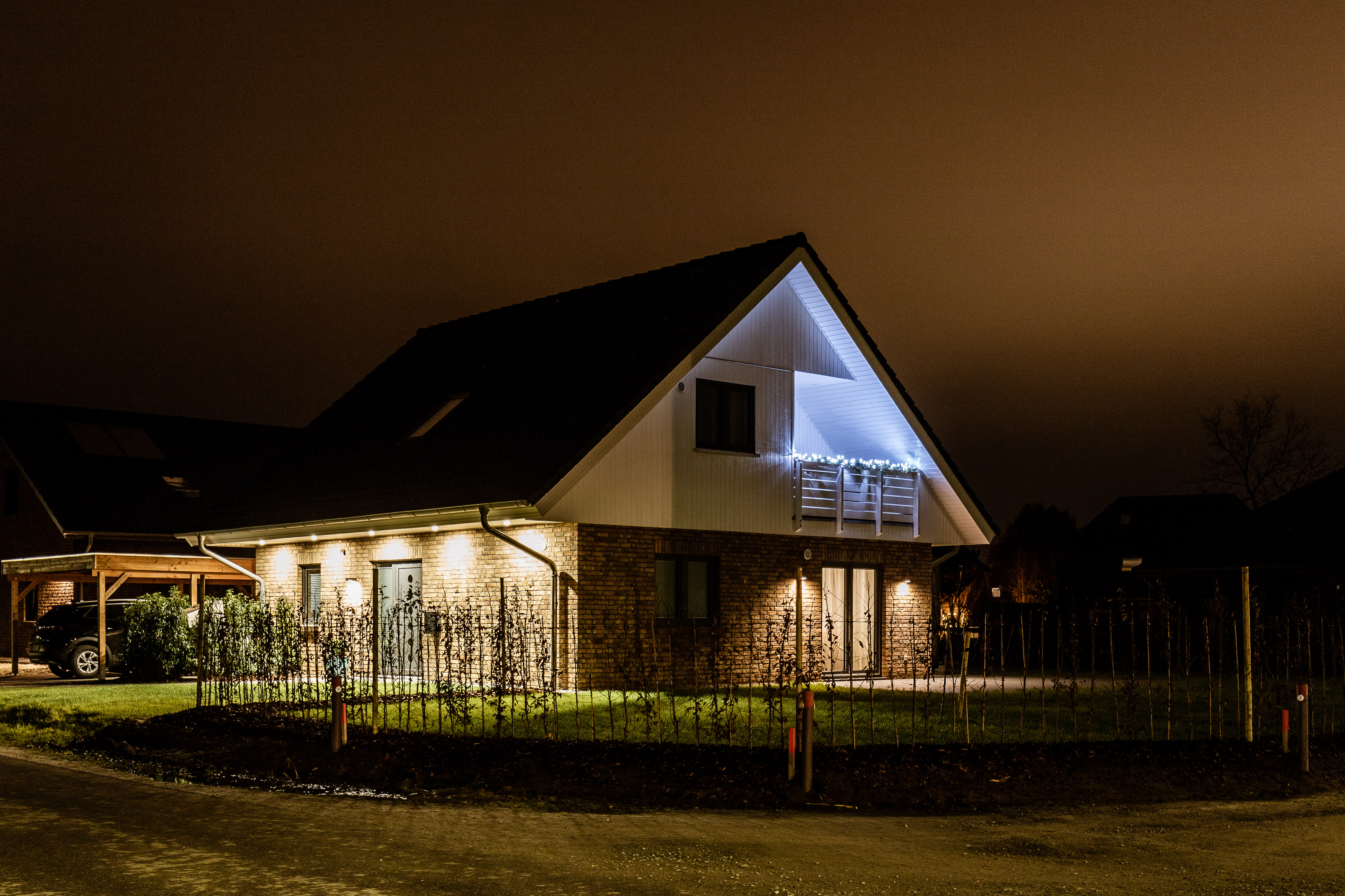 Haus bei Nacht 12